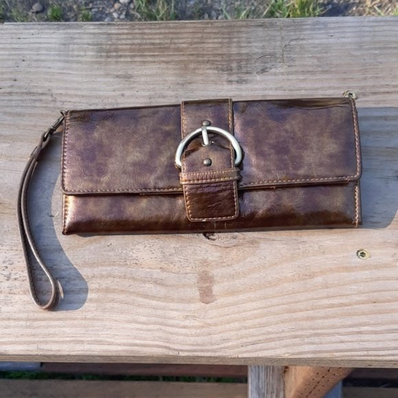 Mundi Wristlet Wallet Clutch Buckle Brown - Picture 1 of 4